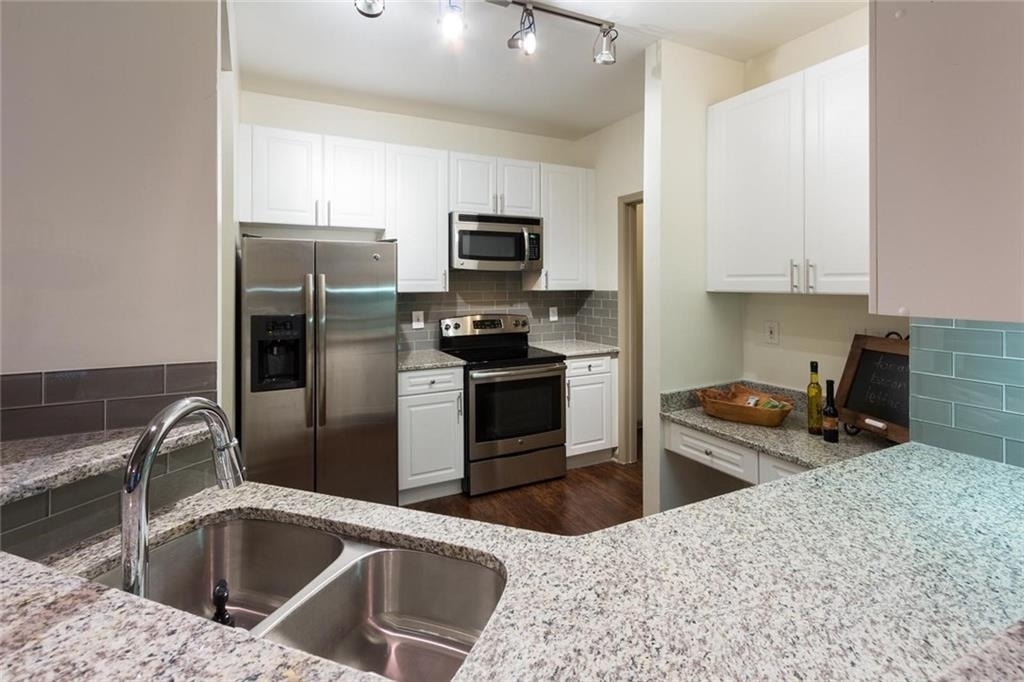 3558 Piedmont Road Ne - Photo 3