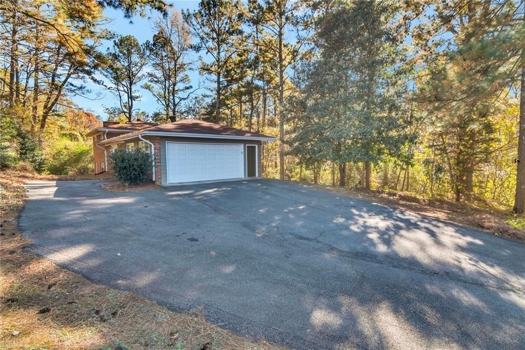 577 Kurtz Road - Photo 22