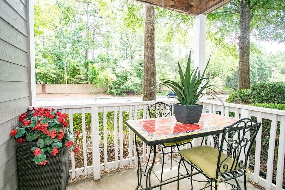 100 Ashford Gables Drive - Photo 14