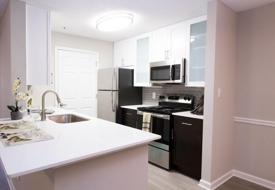 100 Ashford Gables Drive - Photo 10