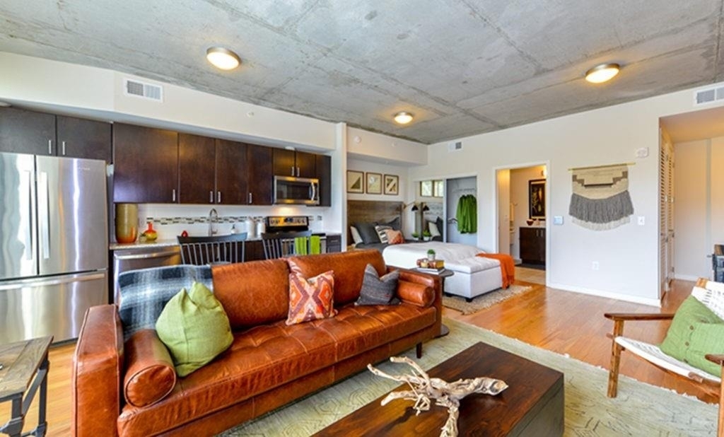 1163 W Peachtree Street Ne - Photo 3