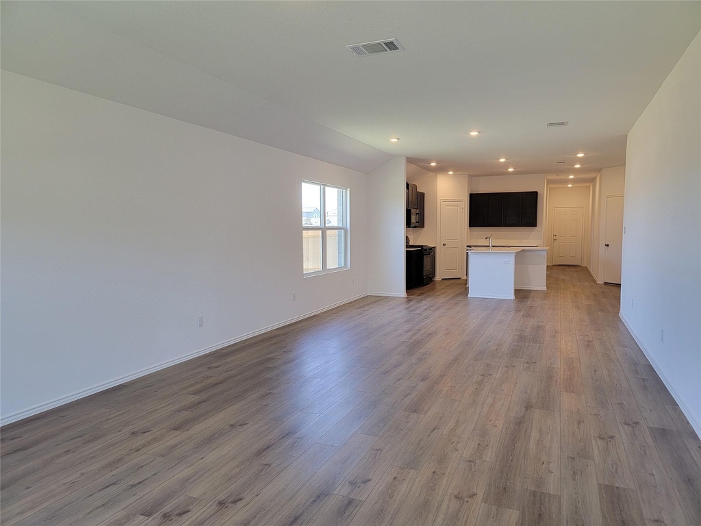 100 Montego St - Photo 11
