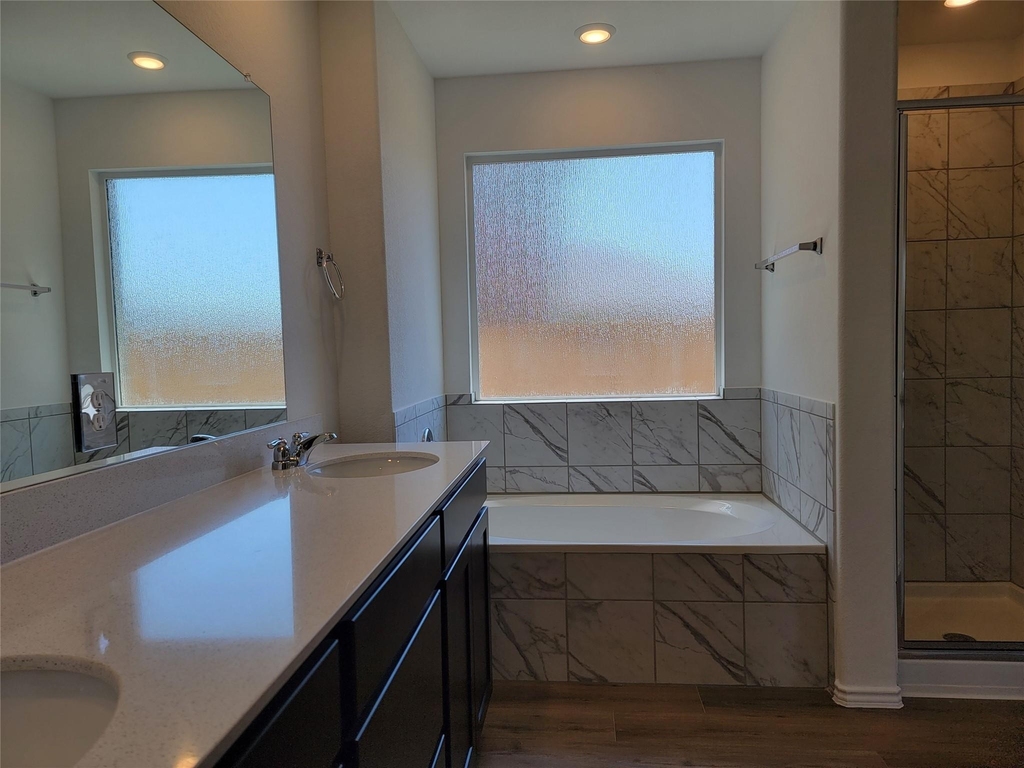 100 Montego St - Photo 17