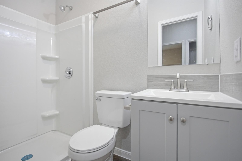 611 Carpenter Ave - Photo 13