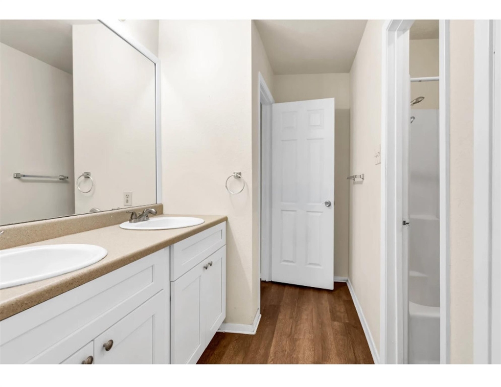 2012 West Loop - Photo 7