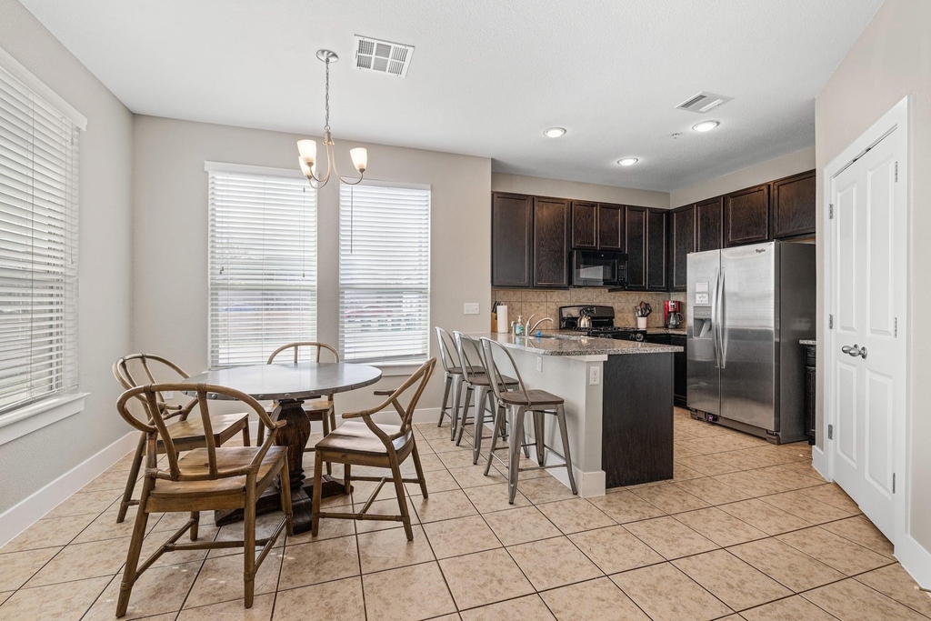 2215 Katy Lane - Photo 6