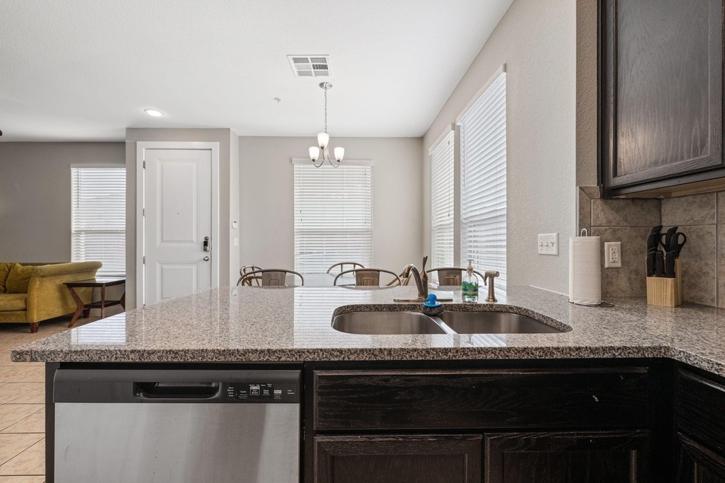 2215 Katy Lane - Photo 14