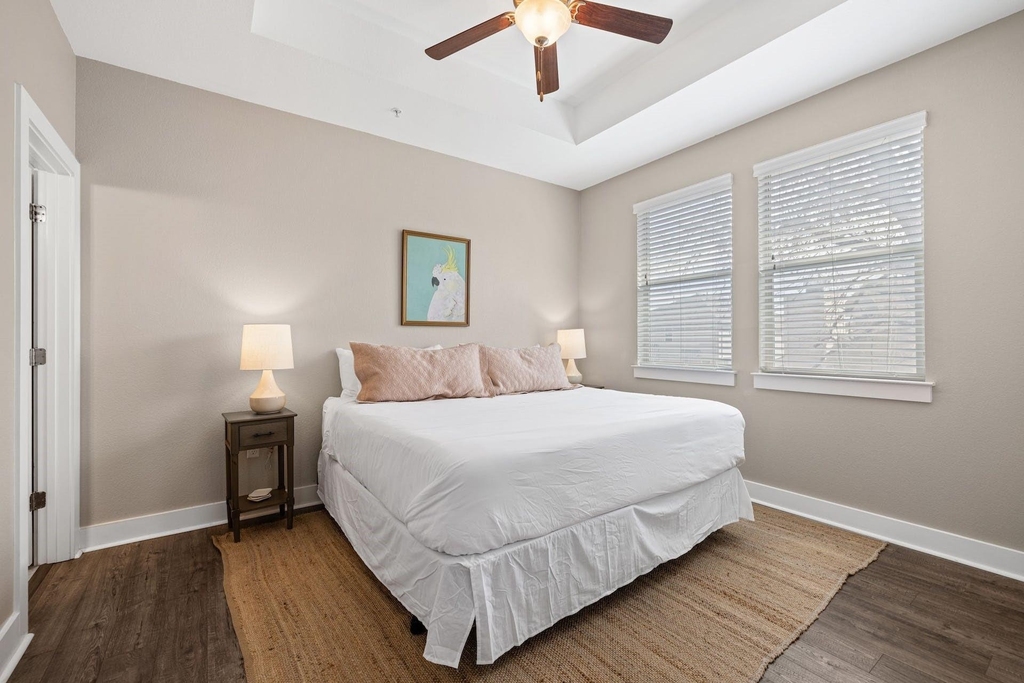 2215 Katy Lane - Photo 16