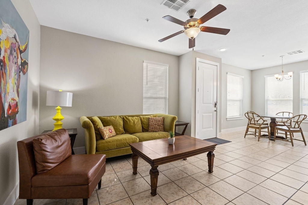 2215 Katy Lane - Photo 0