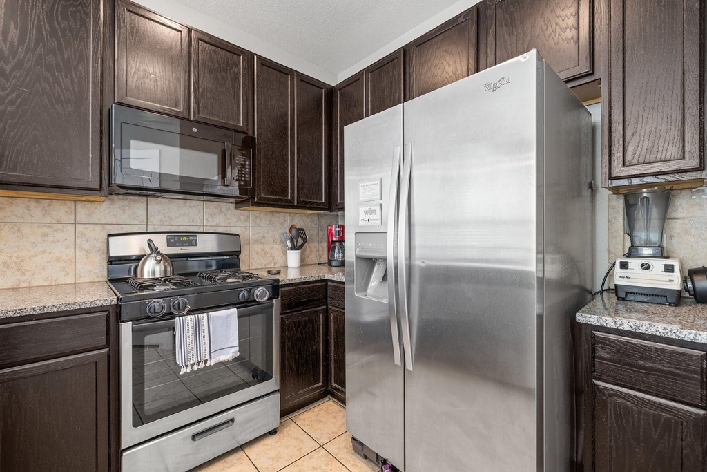 2215 Katy Lane - Photo 12