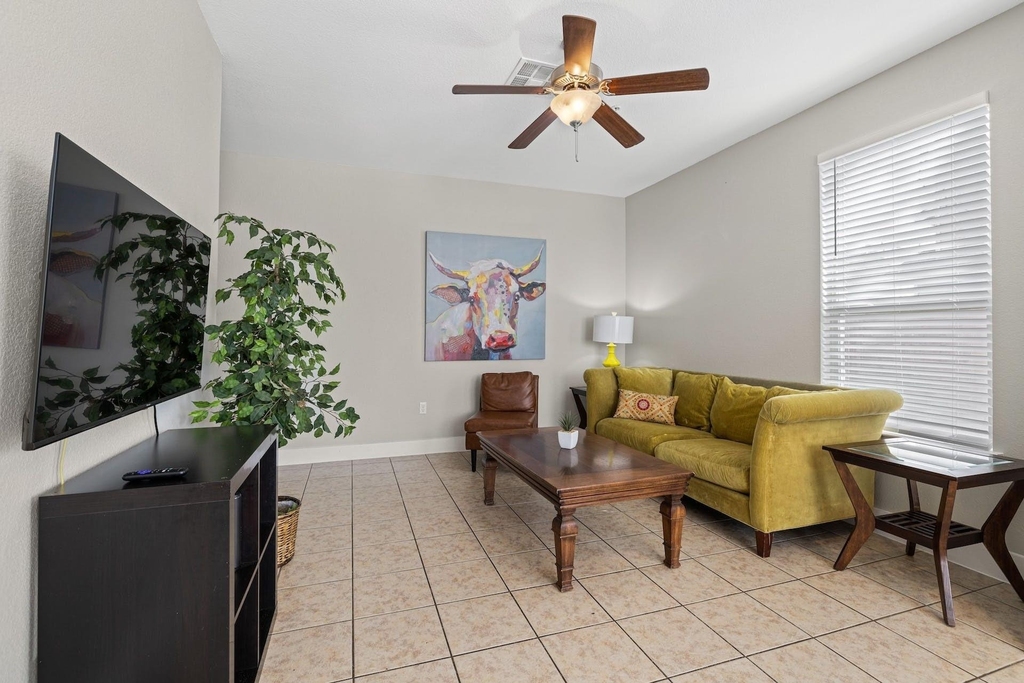 2215 Katy Lane - Photo 1