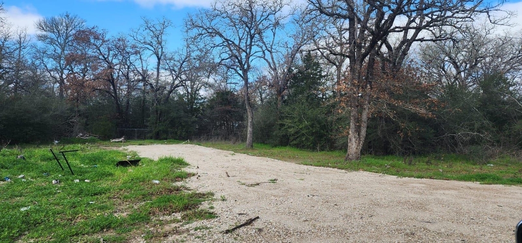 8315 Burleson Manor Rd - Photo 1