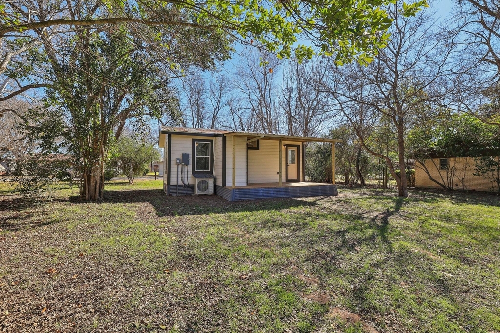 304 Harris St - Photo 27