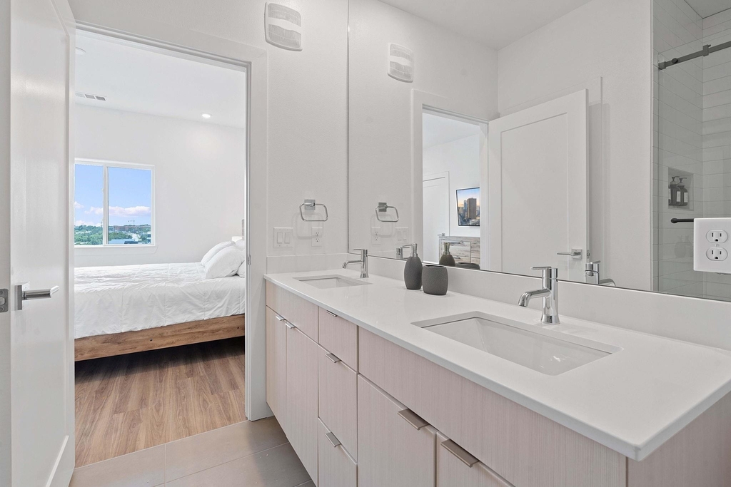 4802 S Congress Ave - Photo 10