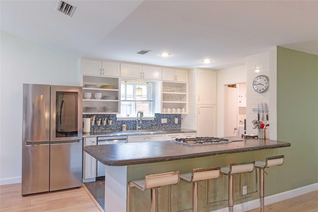 3307 Greenlawn Pkwy - Photo 3
