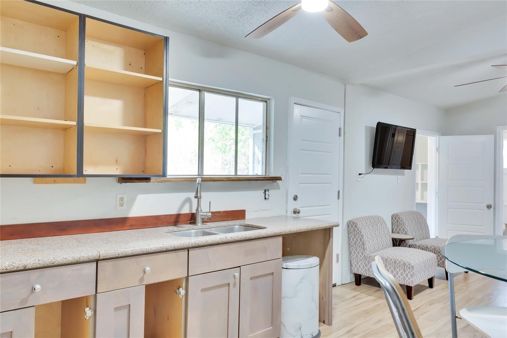 2103 Chaparral Park Rd - Photo 7