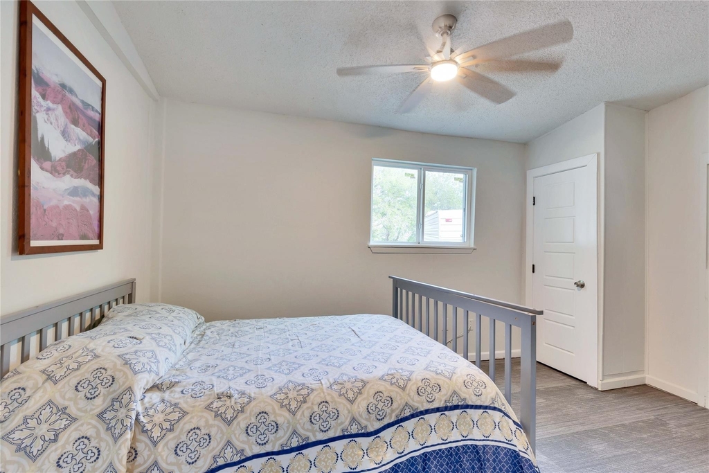 2103 Chaparral Park Rd - Photo 12