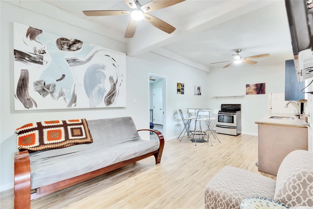 2103 Chaparral Park Rd - Photo 4