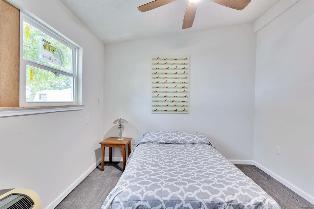 2103 Chaparral Park Rd - Photo 21