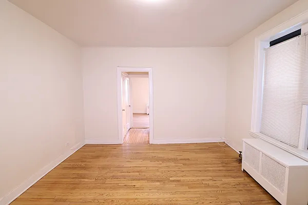 37-33 College Point Blvd - Photo 4