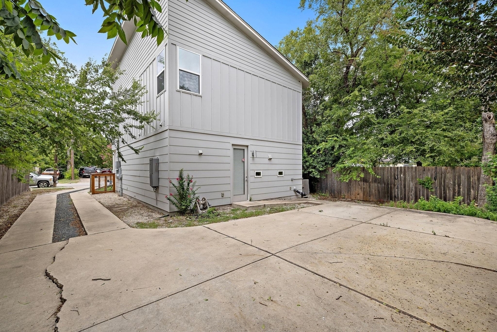 6404 Porter St - Photo 18