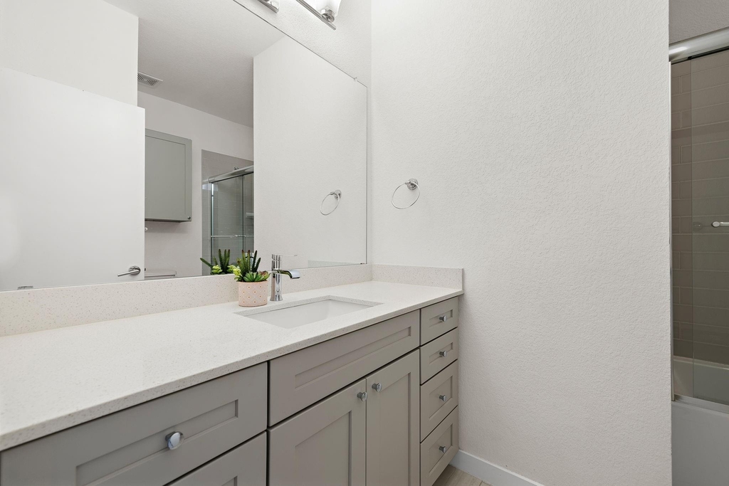 6404 Porter St - Photo 15