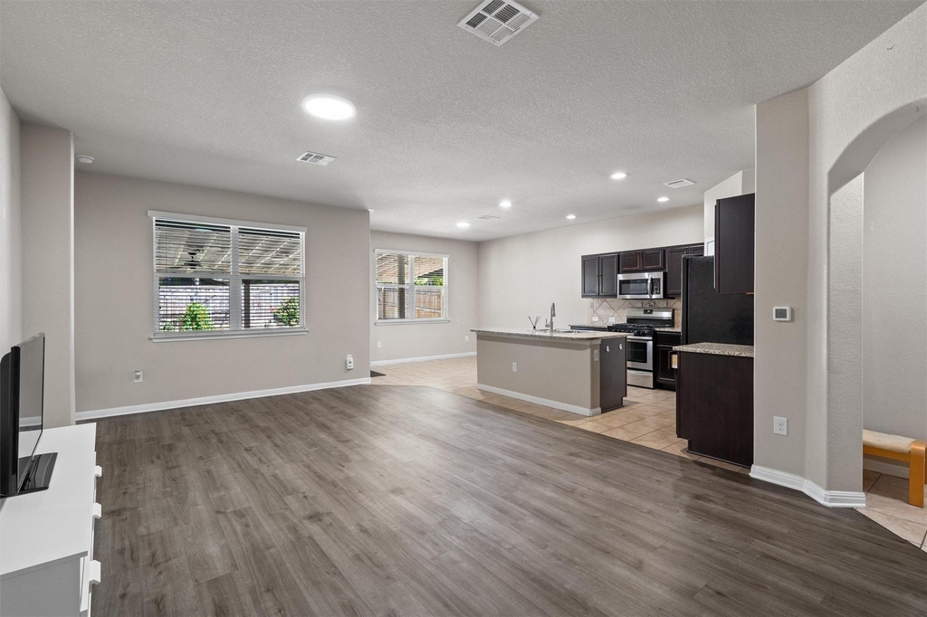 13809 Harrisglenn Dr - Photo 2