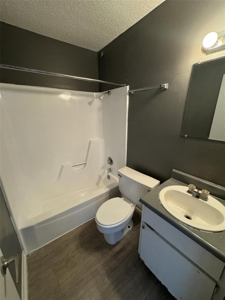 420 N Gilmer St - Photo 0