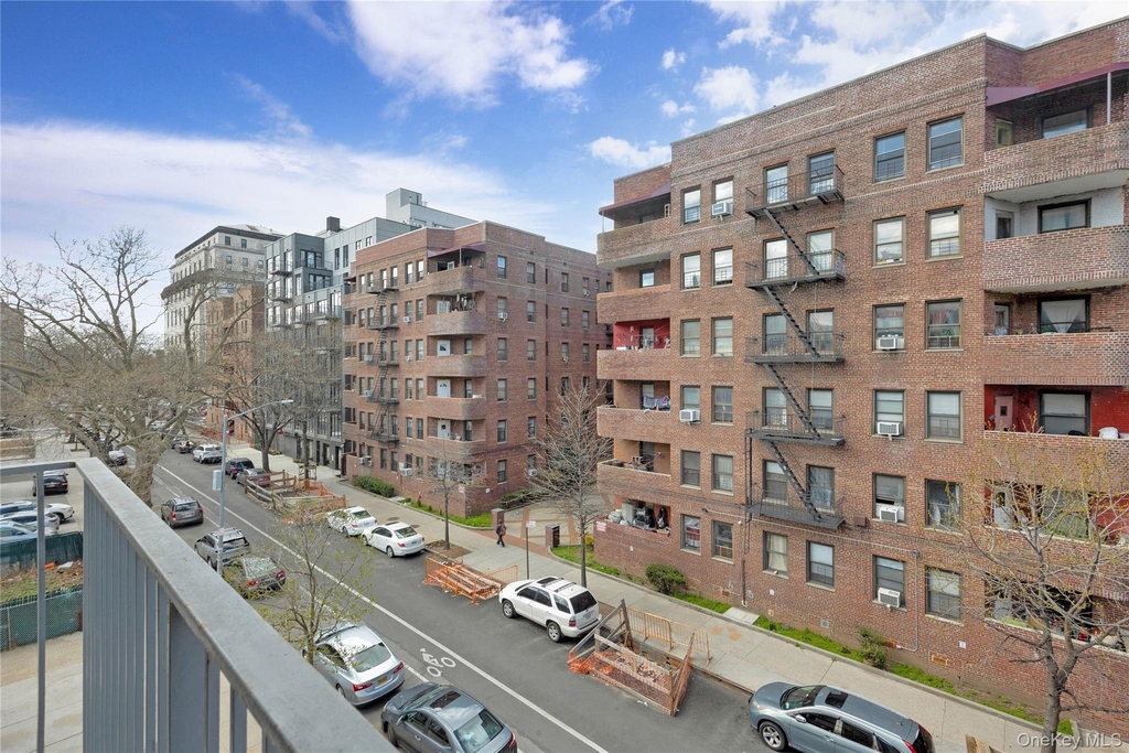 89th Avenue - Photo 17