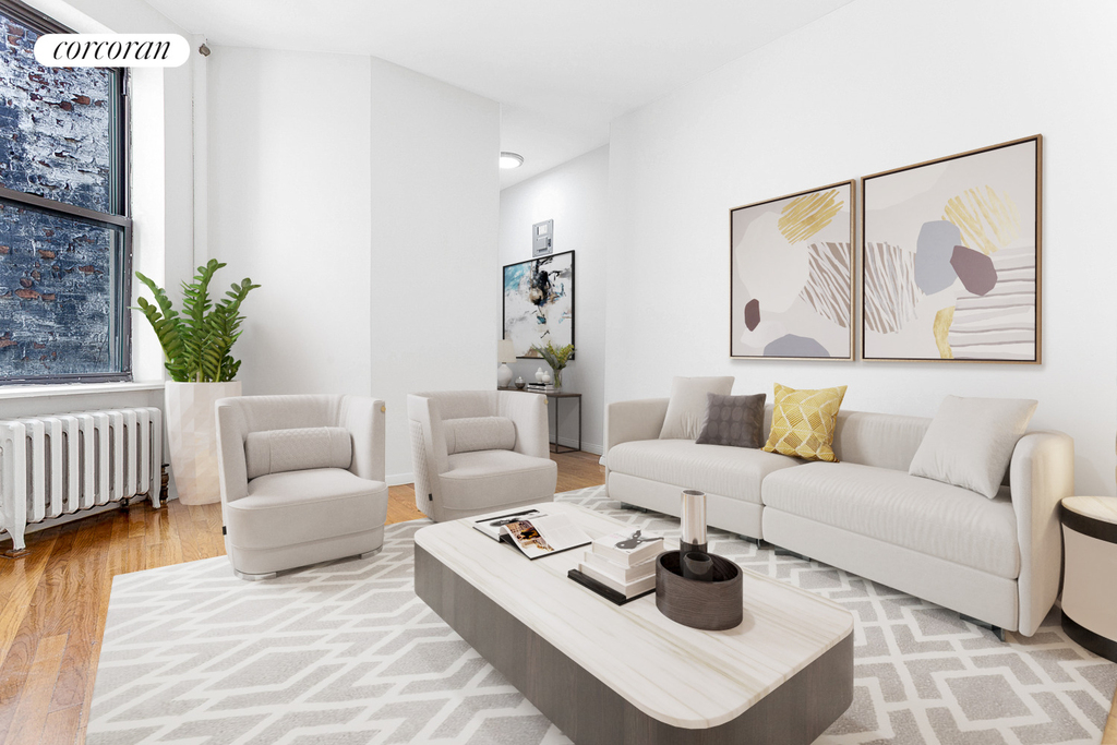 542 East 82nd Street - Photo 1