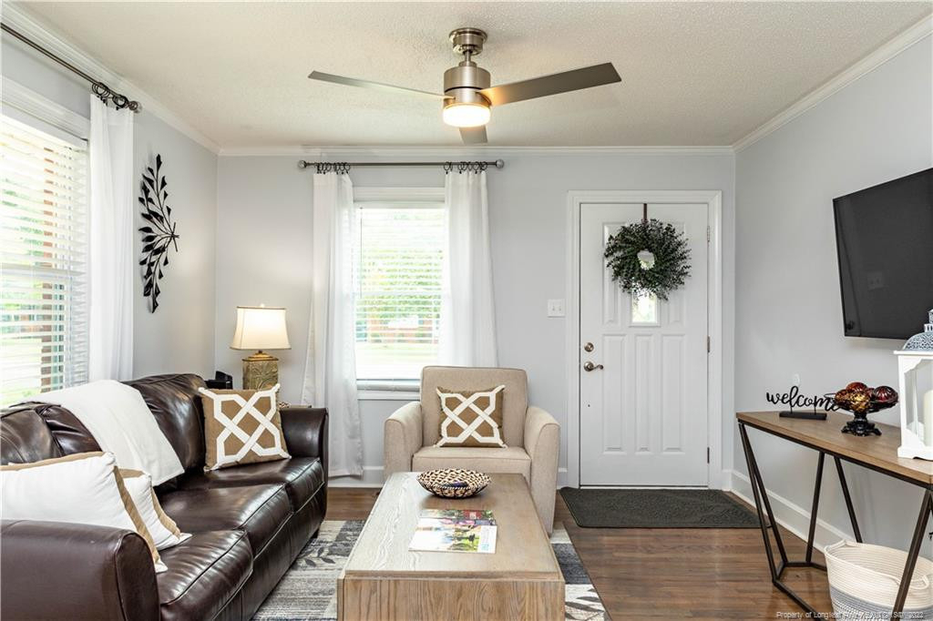 1805 Wayne Lane - Photo 3