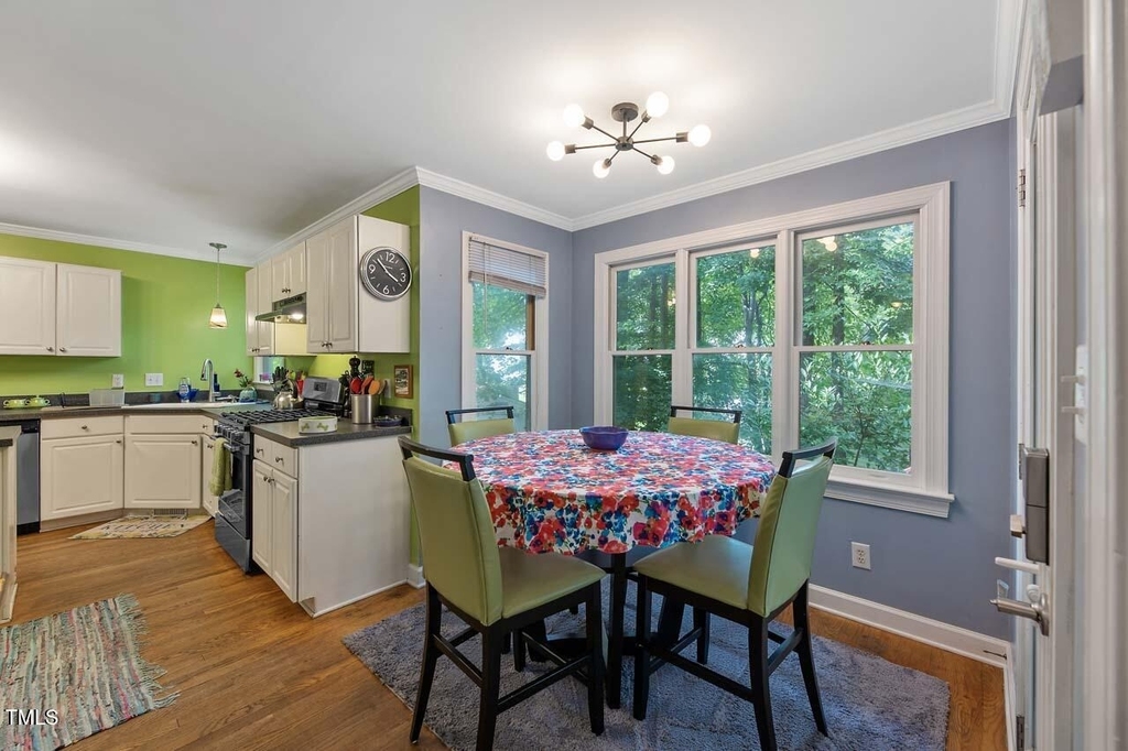 303 Cary Pines Drive - Photo 5