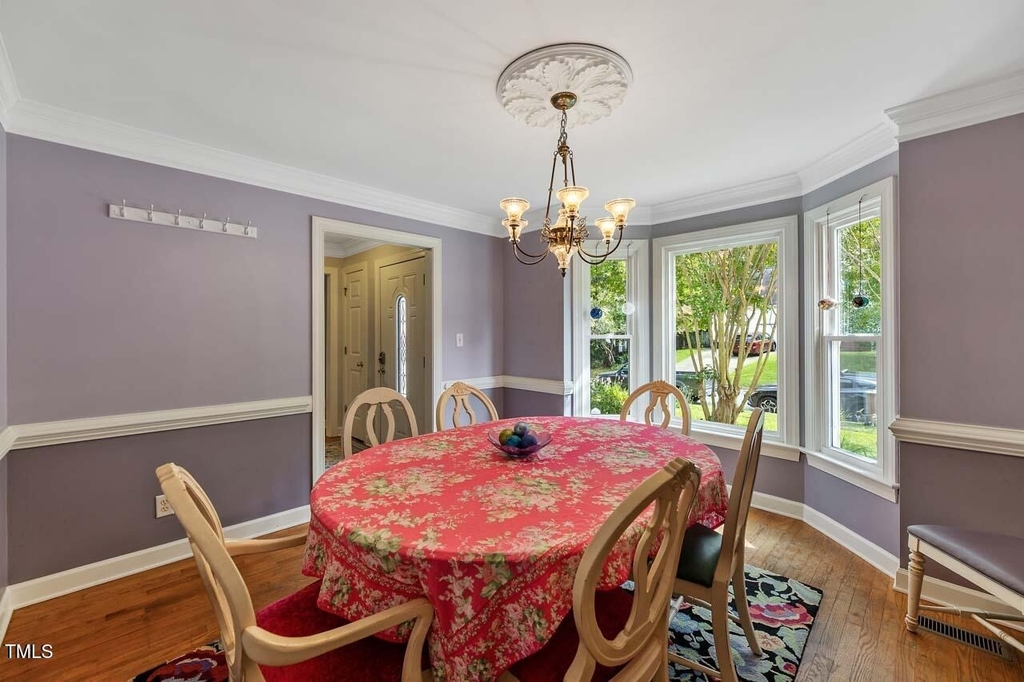 303 Cary Pines Drive - Photo 2