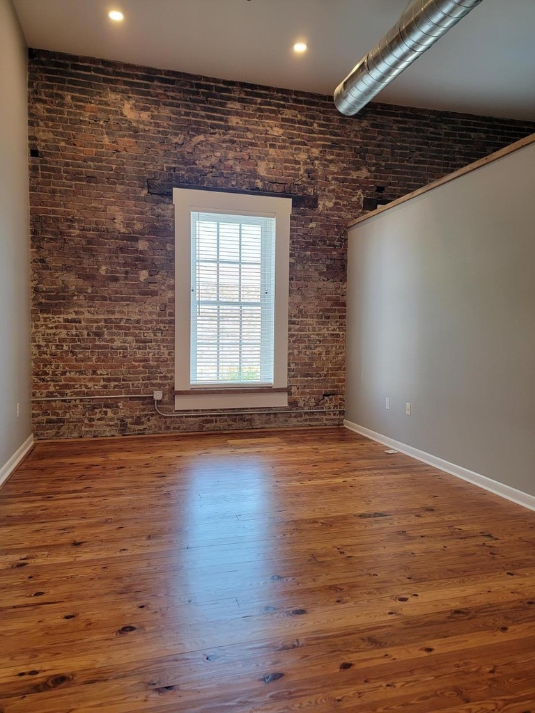 112 N Birch Avenue - Photo 7