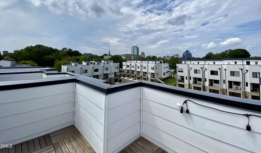 629 N Queen Street - Photo 49