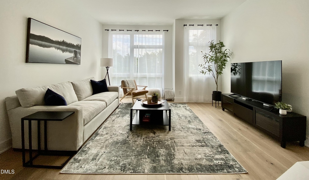 629 N Queen Street - Photo 20