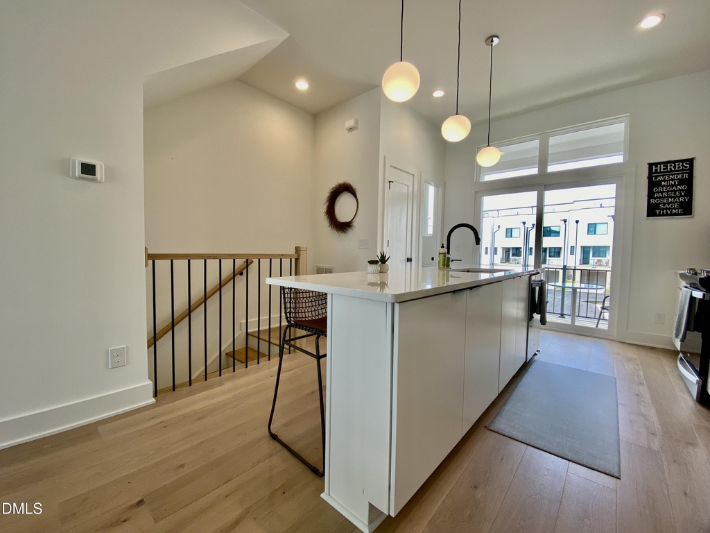 629 N Queen Street - Photo 15