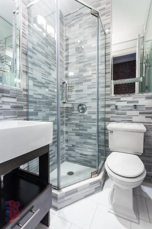9 West 103rd Street - Photo 1