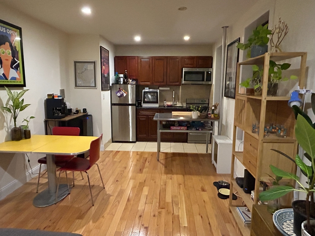 555 West 156th Street - Photo 4