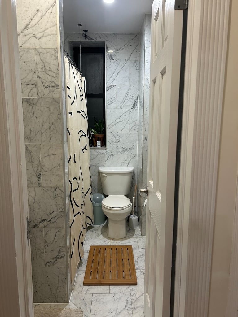 555 West 156th Street - Photo 8