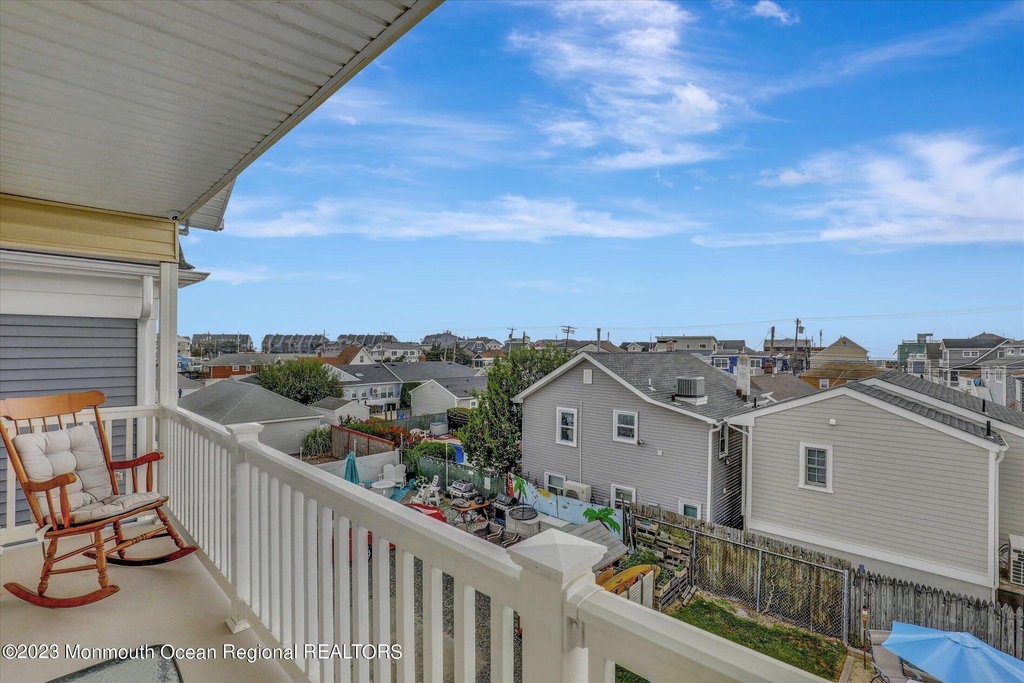 120a Randall Avenue - Photo 29