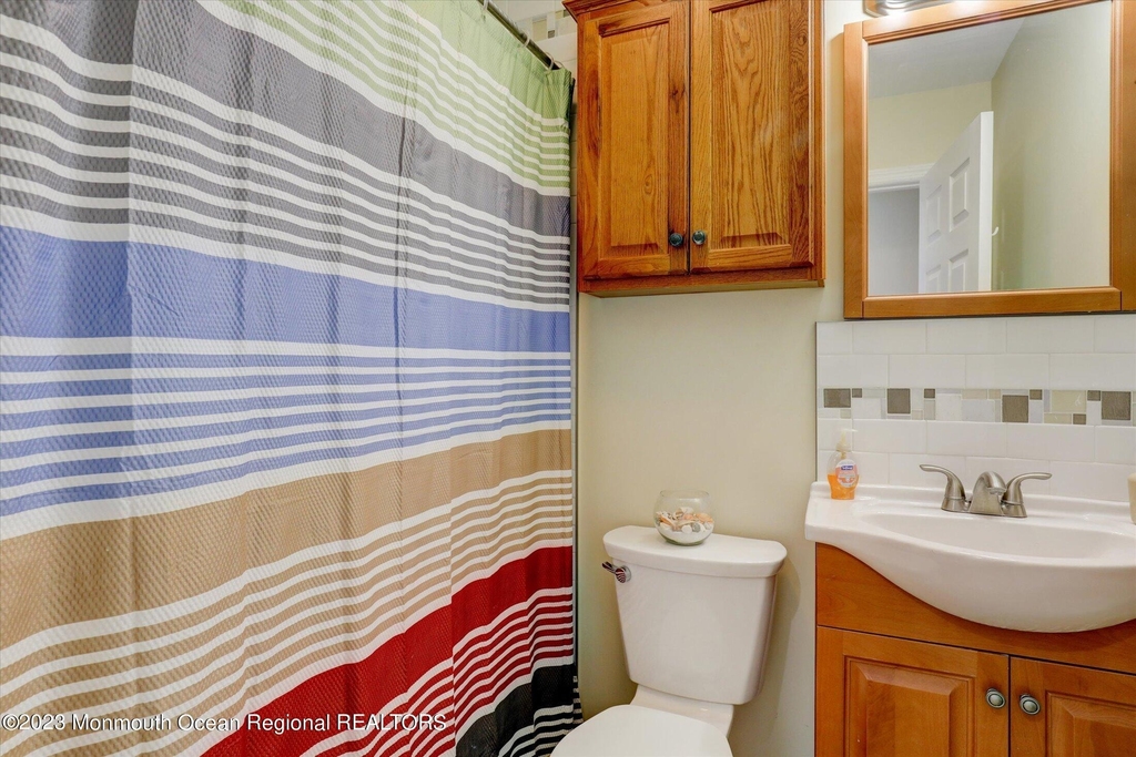 120a Randall Avenue - Photo 17