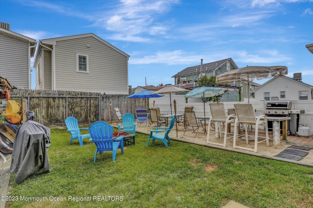 120a Randall Avenue - Photo 32