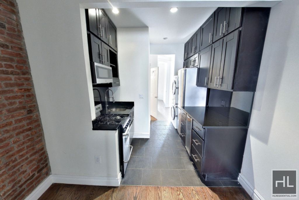 West 51st Street - Photo 0