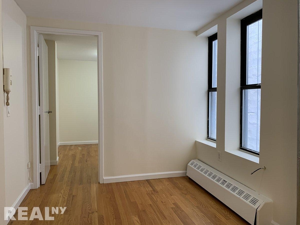 E 80th St - Photo 4