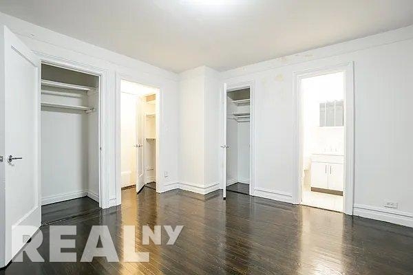 26 Grove St - Photo 0