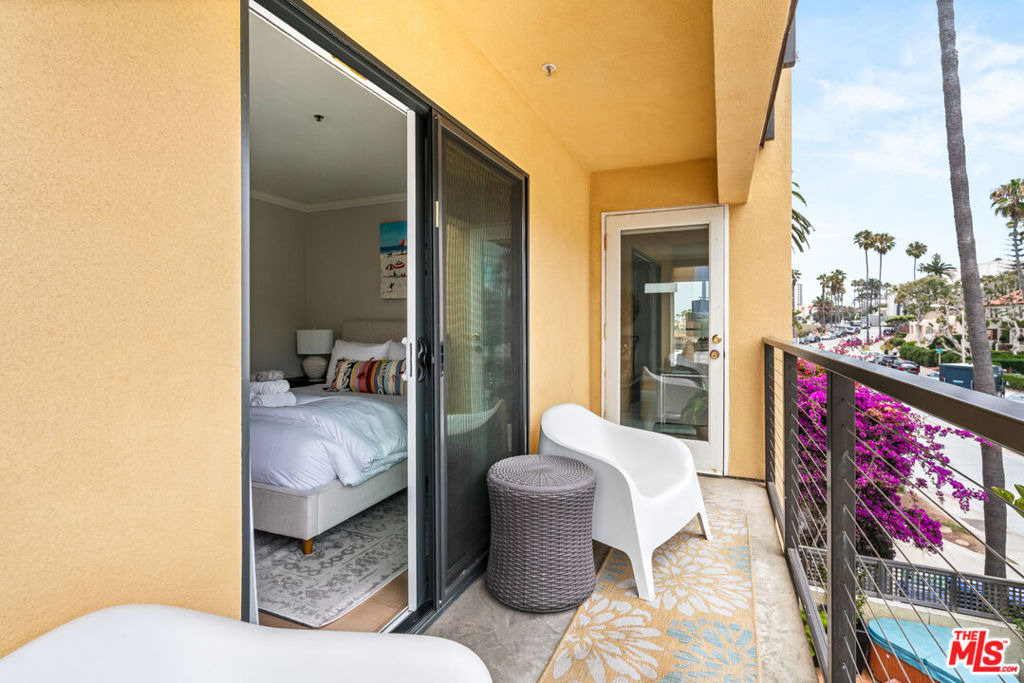 457 Coast Boulevard - Photo 14
