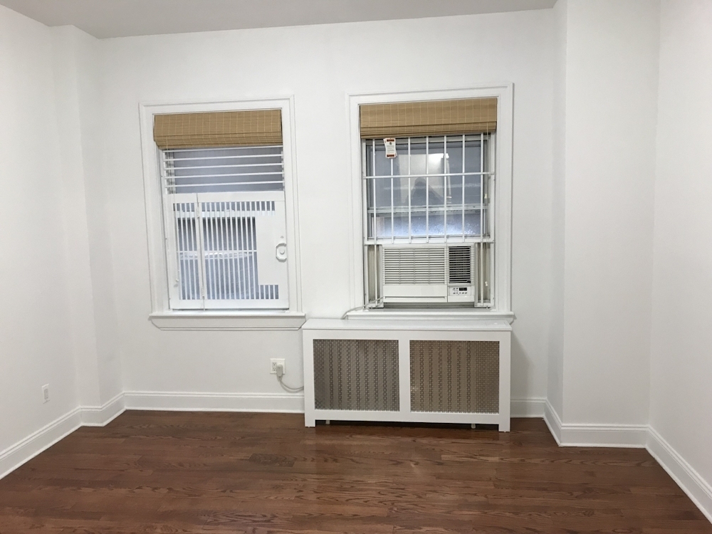 160 east 39st - Photo 0