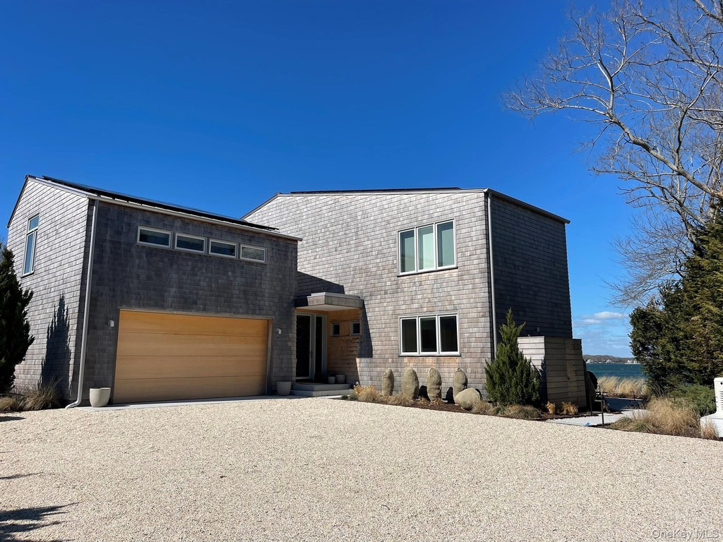 495 N Parish Drive - Photo 0