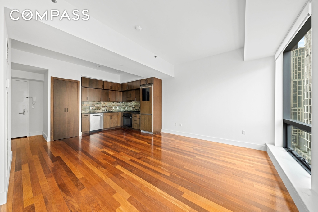 150 Myrtle Avenue - Photo 5